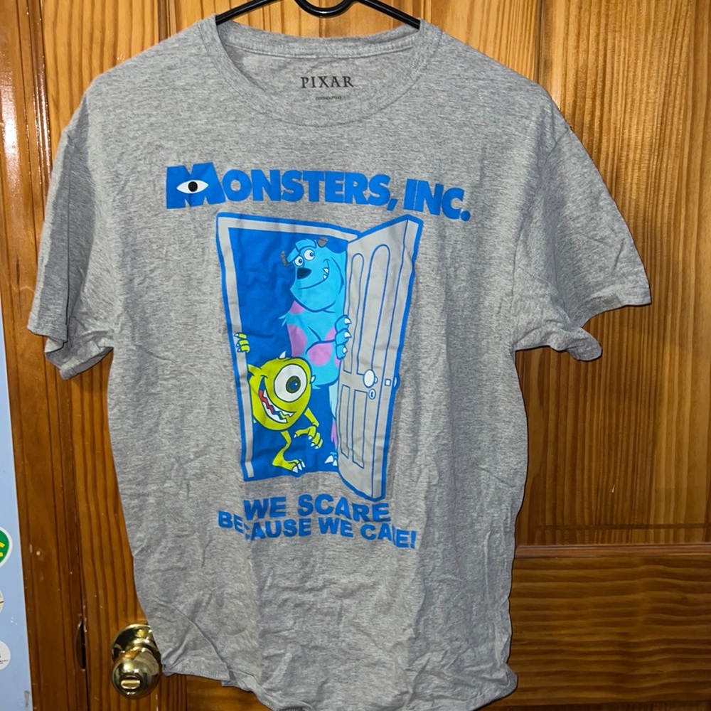 Pixar Monsters Inc Grey Shirt Size M